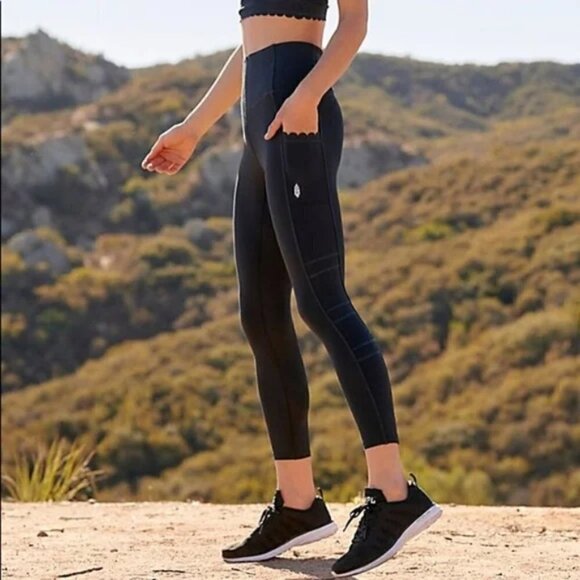 Free People Movement Pinky Promise Leggings In Black New Size Small - Picture 1 of 16